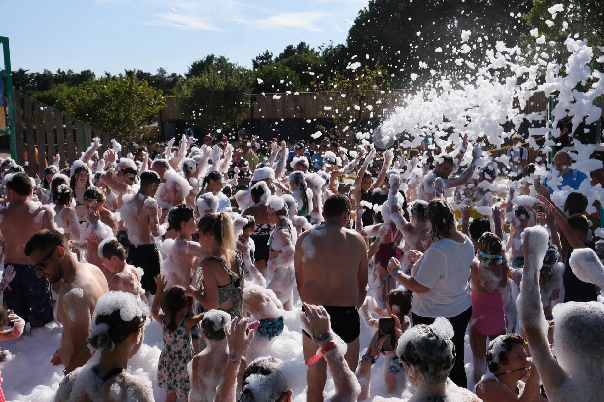 2022_OCEAN_MOUSSE-PARTY--3-.jpg-1920px