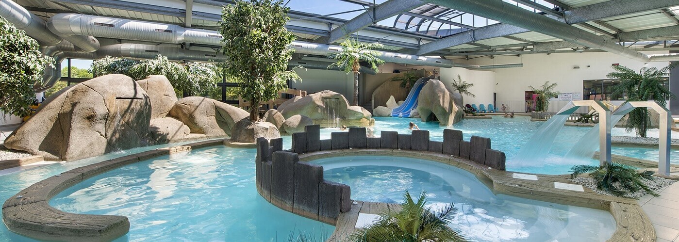 camping-avec-parc-aquatique-couvert-et-chauffe-vendee