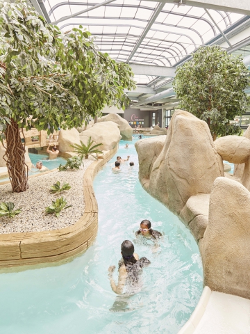 Piscine intérieure OCEAN