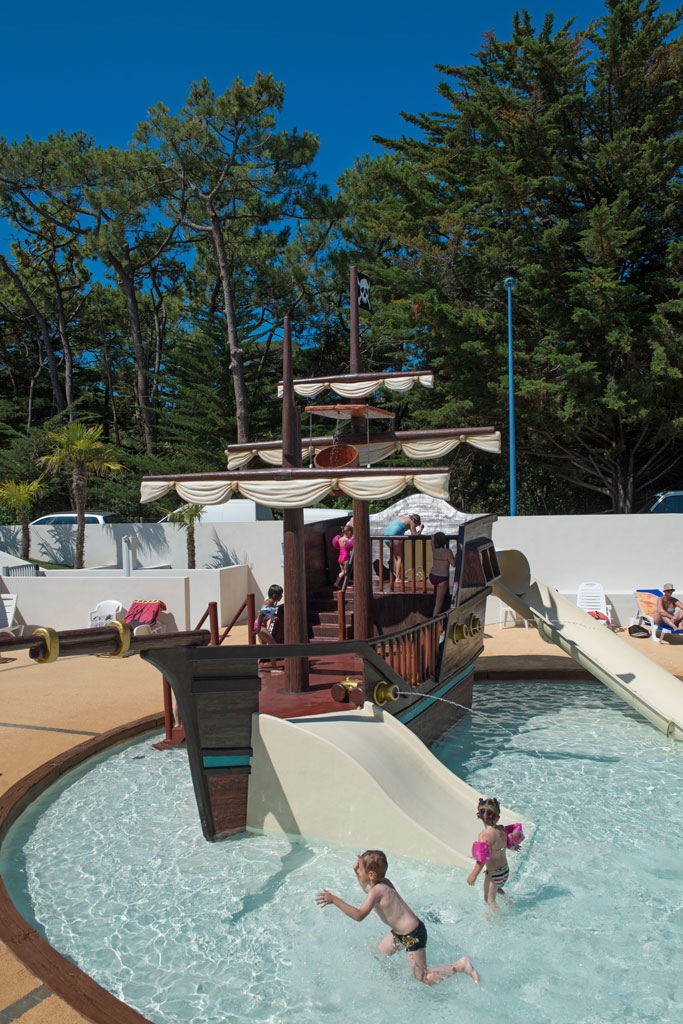 camping vendée piscine