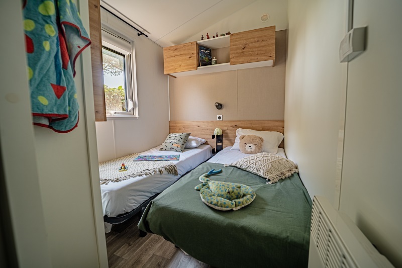 Mobil home 4 chambres jacuzzi privatif Camping 5 étoiles Vendée
