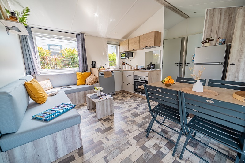 Mobil home 3 chambres jacuzzi privatif Camping 5 étoiles Vendée