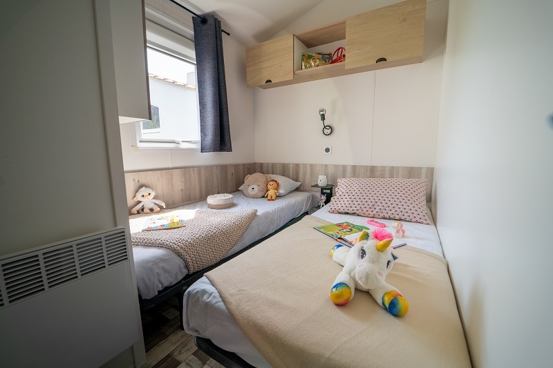 Mobil home 3 chambres jacuzzi privatif Camping 5 étoiles Vendée