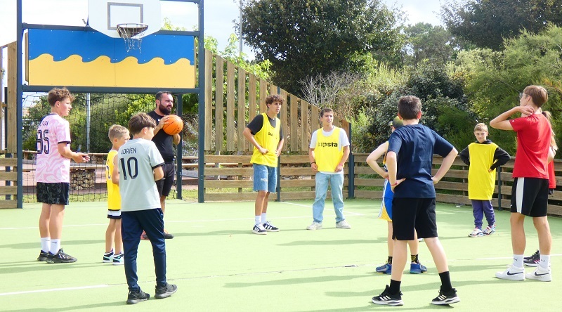 Terrain multisport Camping 5 étoiles Vendée